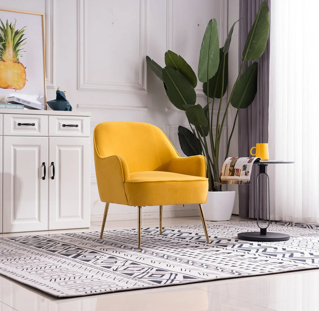Living Room & Accent Chairs