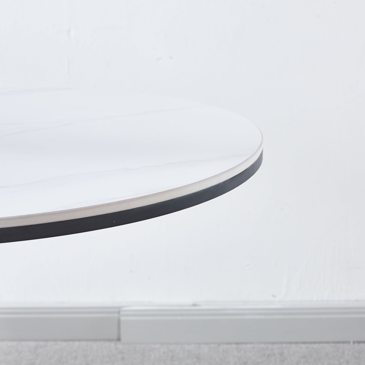 31.5"GOLDEN AND WHITE Tulip Table Mid-century Dining Table for 2-4 people With Round Mdf Table Top, Pedestal Dining Table, End Table Leisure Coffee Table,ceramic and MDF top